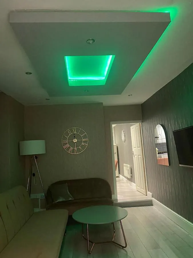 Ali'S Holiday Apartments F1 Blackpool